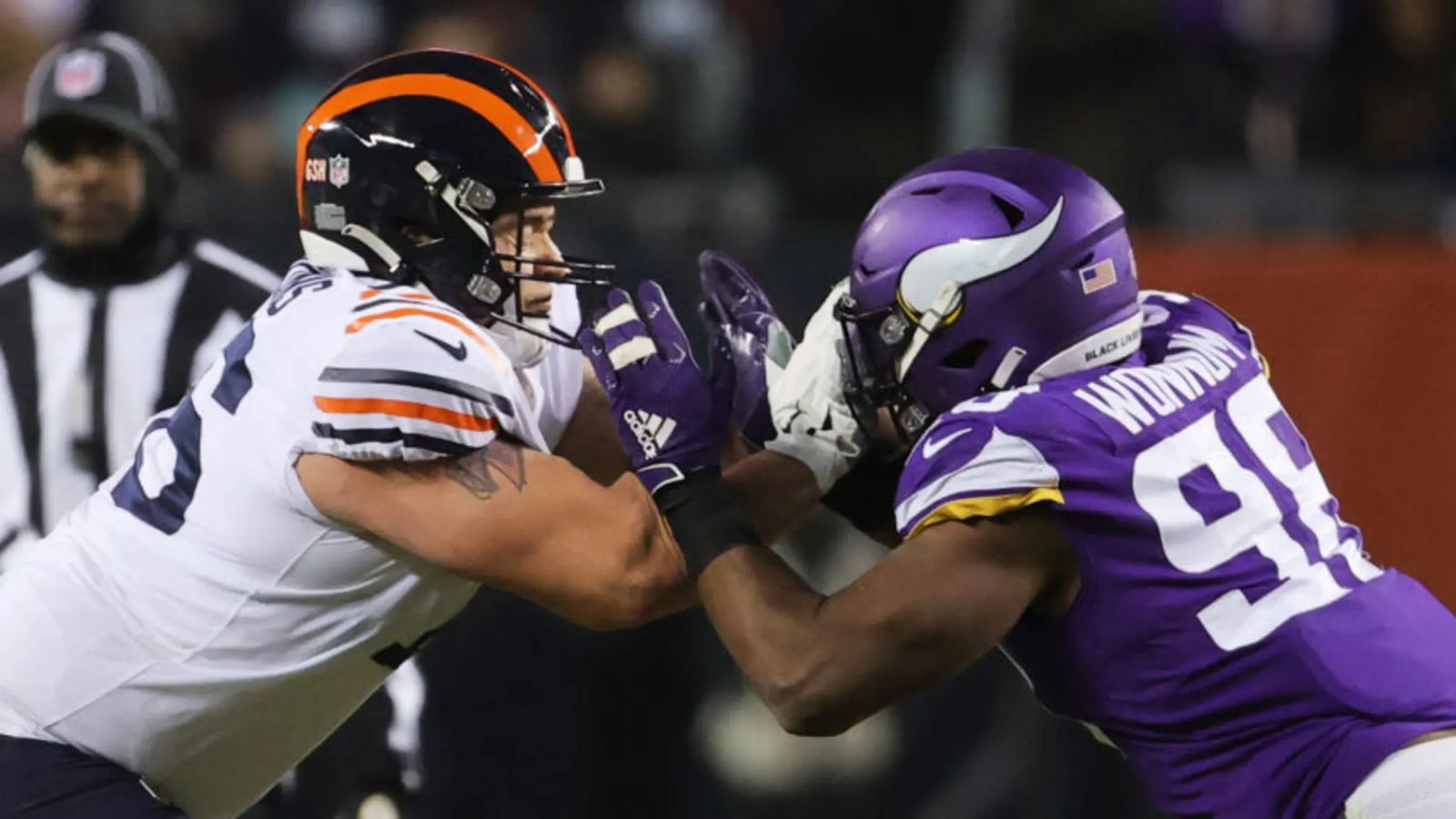 Bears Vs. Vikings: Teven Jenkins Suffers Injury In 2nd Quarter